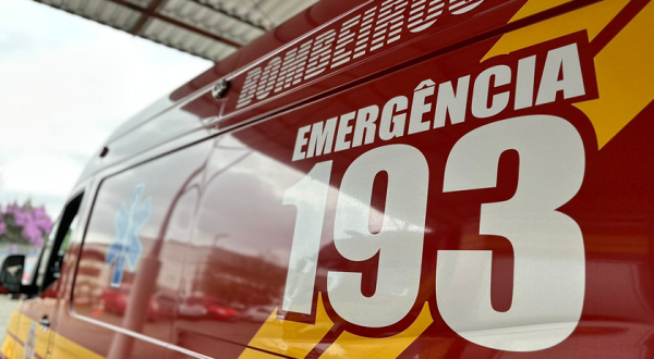 Morador morre após incêndio criminoso destruir casa