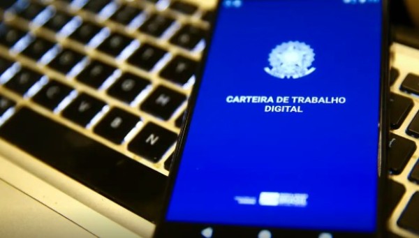 Taxa de desemprego cai para 5,3%, a menor para o trimestre até agosto