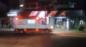 Motorista foge após bater em motocicleta