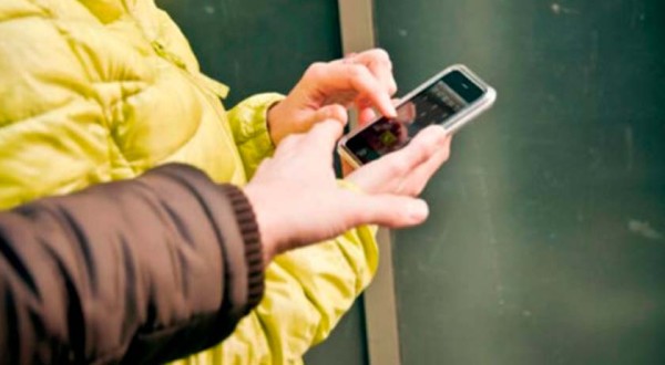 Homem é condenado por roubar celular de criança, no Oeste