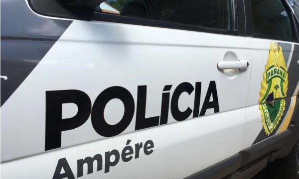 Mãe e filho ficam feridos após ataque com facão