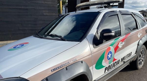 Vinho, creme hidratante e desodorante são apreendidos pela Polícia Militar