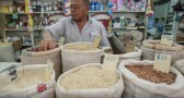 Mercado eleva previsão da inflação para 4,89% este ano