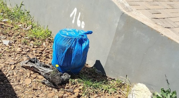 Homem é preso após furtar botijão de gás de casa incendiada