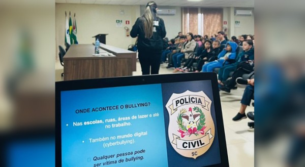 Polícia Civil promove palestras contra o bullying em escolas da região