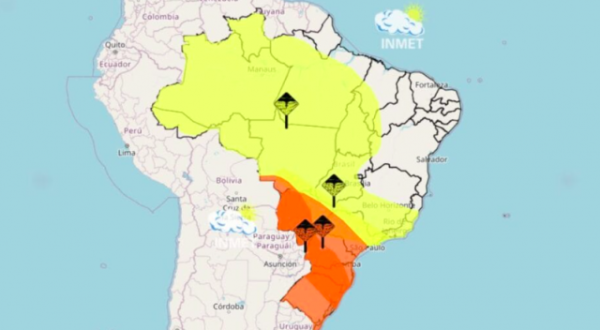SC entra em alerta de perigo para ventos de 100 km/h e chuva intensa, aponta Inmet
