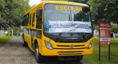 Secretaria de educação recebe novo ônibus escolar