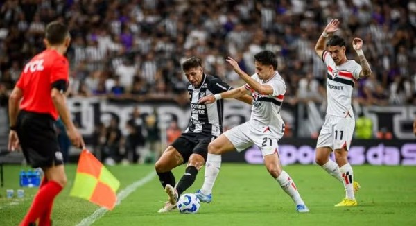 Ceará e São Paulo ficam no empate e estacionam na tabela de classificação