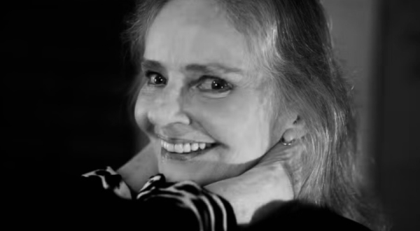 Angela Ro Ro, ícone da música brasileira, morre aos 75 anos