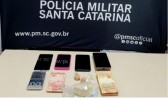 Duas mulheres são presas pela Polícia Militar por tráfico de drogas