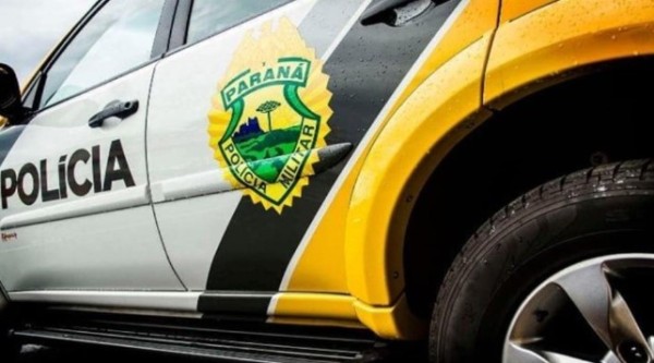 Ladrões furtam portas de lixeira de sobrado causando prejuízo de cerca de R$ 2 mil