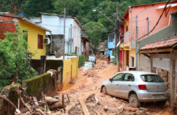 Eventos climáticos extremos mais que dobraram no Brasil nos últimos 30 anos, mostra estudo