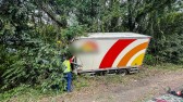 Condutor morre em saída de pista seguida de choque em árvore na BR-282 entre SMOeste e Maravilha