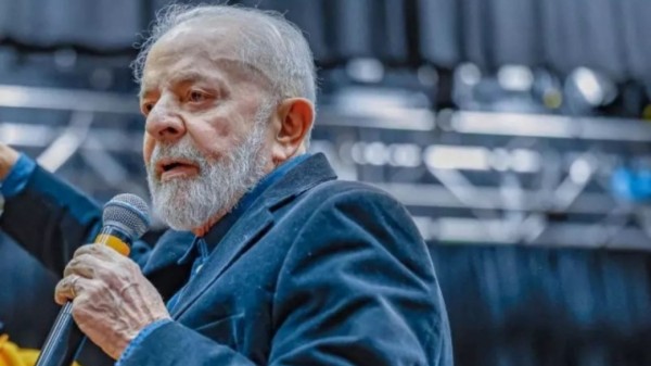 Lula promete acabar com bets se regulação ‘não der conta’ de controlar empresas