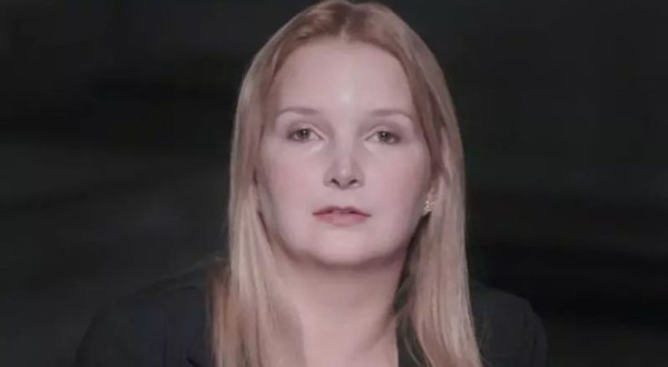 Elize Matsunaga deixa a prisão após Justiça conceder liberdade condicional