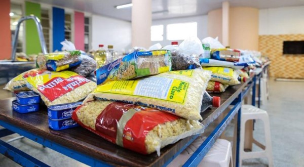 Vereadoras pedem informações sobre recursos de combate à pandemia e merenda escolar