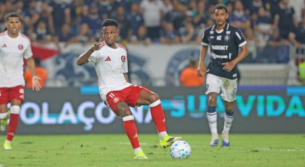 Inter para em Rangel sob chuva forte e empata com o Remo no Mangueirão