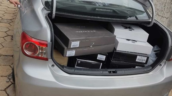 Polícia apreende cerca de R$ 18 mil em vinhos contrabandeados