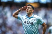 Grêmio vence o Atlético-MG de virada e respira aliviado