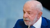 A pouco mais de duas semanas das eleições, Lula anuncia aumento de 15% no Bolsa Família e eleva valor mínimo para R$ 691