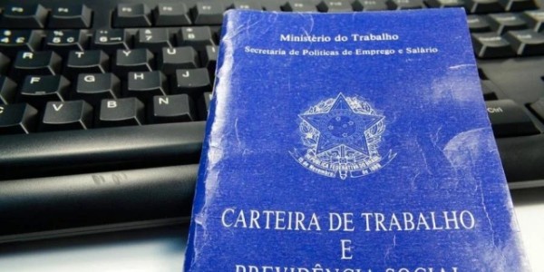 Desemprego cai para 7,10% em maio e tem melhor resultado em dez anos, revela IBGE