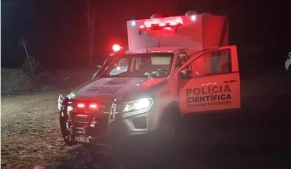 Um morto e um gravemente ferido por golpes de faca