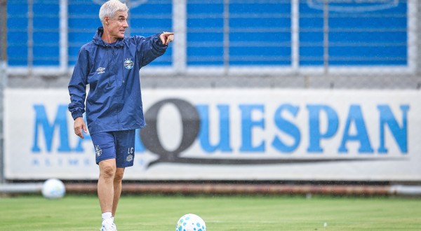 Grêmio recebe o Atlético-MG em duelo direto na Arena