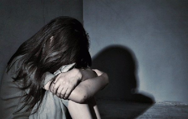 Homem é condenado a 30 anos de prisão por estuprar a própria filha