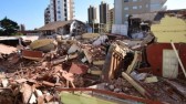 Desabamento de hotel deixa um morto e sete desaparecidos na Argentina