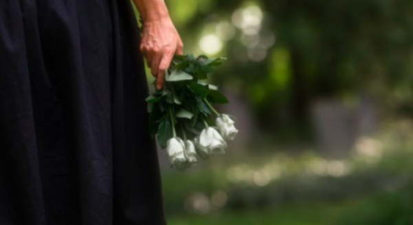 Pesquisa mostra que 73% das pessoas evitam falar sobre a morte