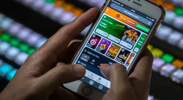 Apostas online só poderão ser pagas por PIX, transferência ou débito