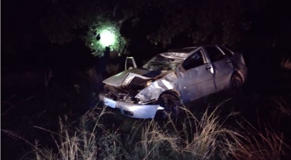 Condutor de automóvel sofre lesões graves em tombamento