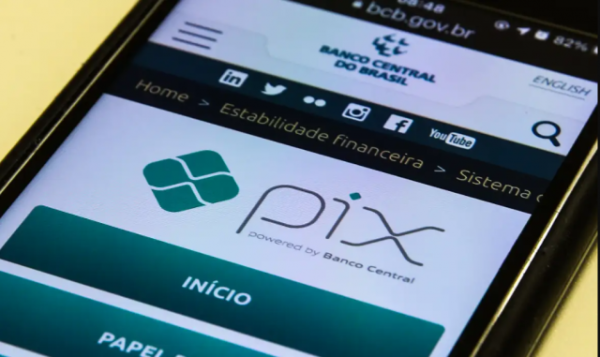 Após repercussão negativa e fake news, governo decide revogar ato sobre fiscalização do PIX