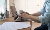Pesquisa mostra que 83% dos trabalhadores se sentem mais produtivos no modelo híbrido