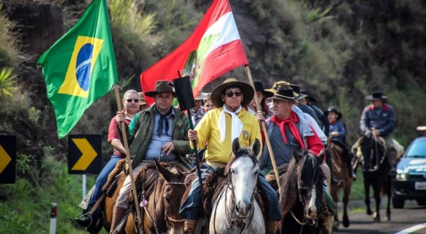 32ª Cavalgada da Integração Sul Brasileira passa por São Miguel do Oeste