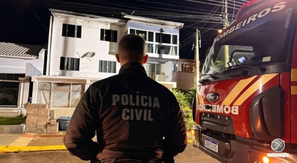 Corpo encontrado carbonizado em pensão passará por exame de DNA para confirmação da identidade