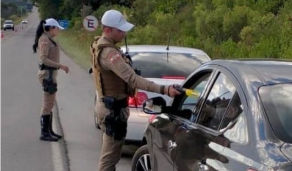 Rodovias de SC devem ter aumento de 50% no fluxo de veículos durante o Carnaval
