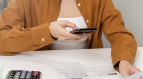 Cresol dá dicas de como se organizar para evitar apertos financeiros
