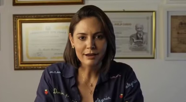 Michelle Bolsonaro deixa presidência do PL Mulher após crise com Flávio Bolsonaro