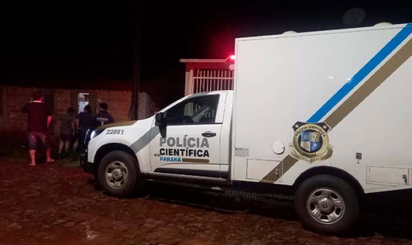 Homem é encontrado morto dentro de casa
