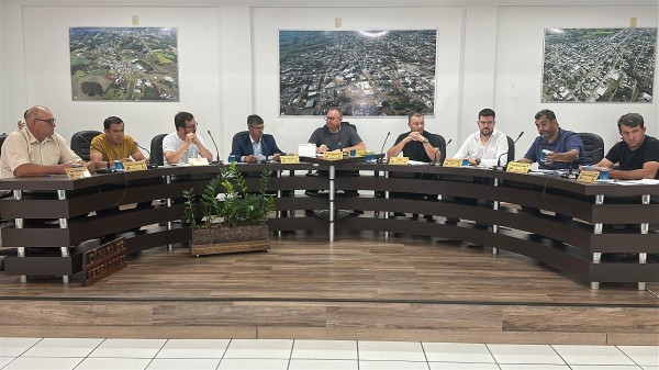 Câmara encerra ano legislativo com aprovação de projetos em sessão ordinária e extraordinária