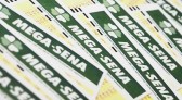 Apostas de SC acertam na Mega-Sena de R$ 100 milhões; veja lista