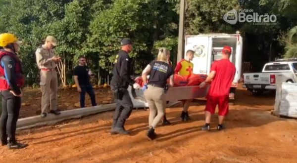 Corpo de homem é retirado do Rio Marrecas