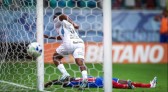 Grêmio marca nos acréscimos e arranca empate com o Bahia