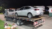 Polícia apreende carro com mais de R$ 20 mil em débitos