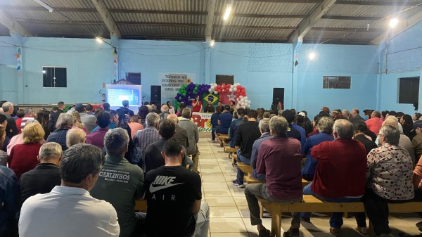 Convenção oficializa Volnei Gossler e Alessandro Krewer como candidatos à majoritária