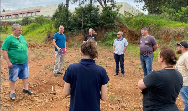Conselho Municipal do Meio Ambiente planeja ações para o entorno do Campo Municipal Jacob Maran