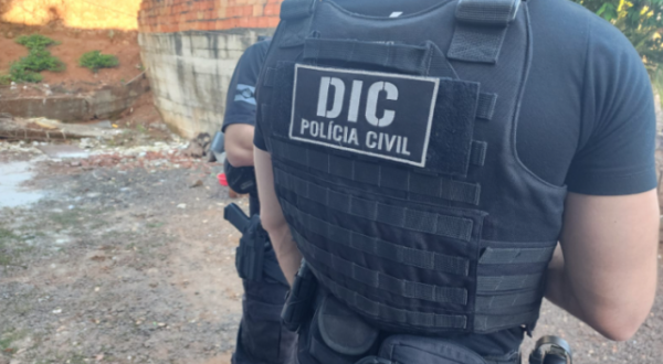 Operação cumpre cinco ordens judiciais de busca e apreensão