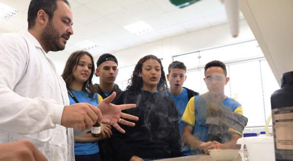 Campus Realeza recebe mais de mil visitantes durante XII Seminário de Ensino, Pesquisa e Extensão