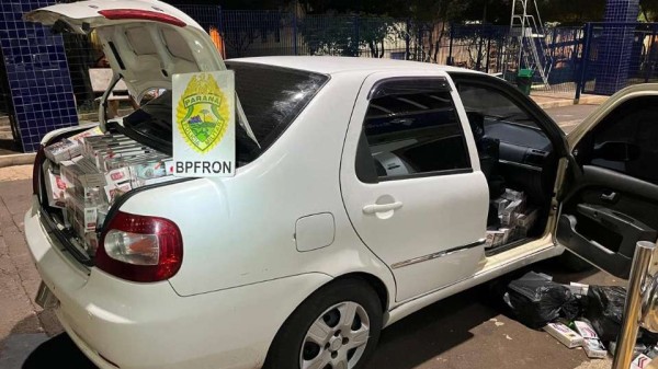 Carga de cigarro ilegal é apreendida antes de ser descarregada em destino final.